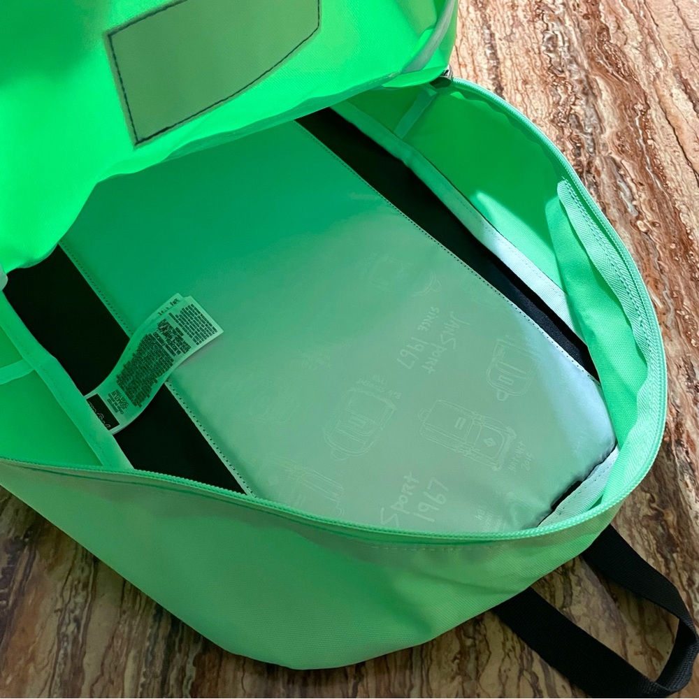 JanSport - Picture 4 of 6